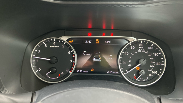 Nissan Juke 1.0 DiG-T Acenta Premium 5dr Petrol Hatchback